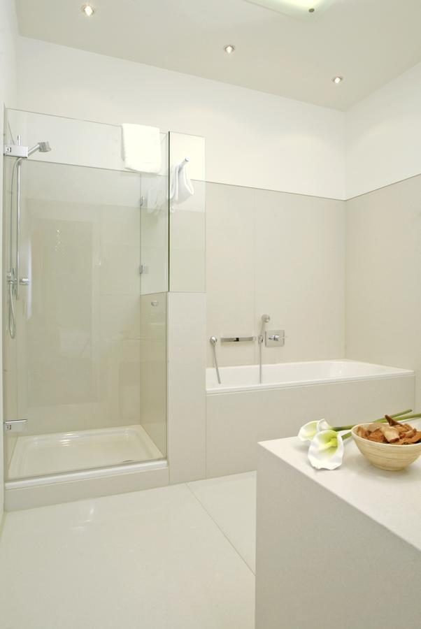 Ara Hotel Comfort Инголщат Екстериор снимка